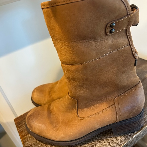 UGG Aldon boot - Picture 11 of 12